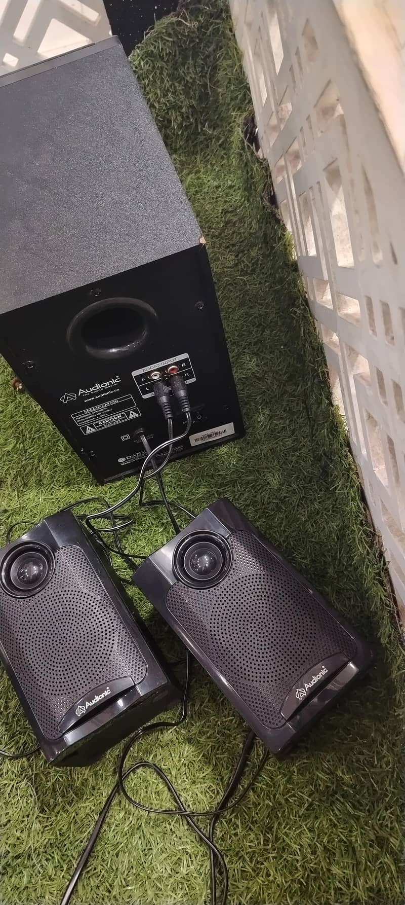 Max 550 plus wireless speaker 3