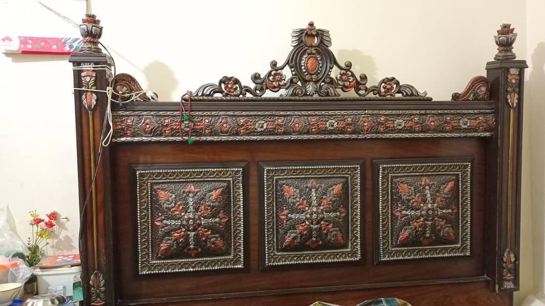 double bed 10,000 1