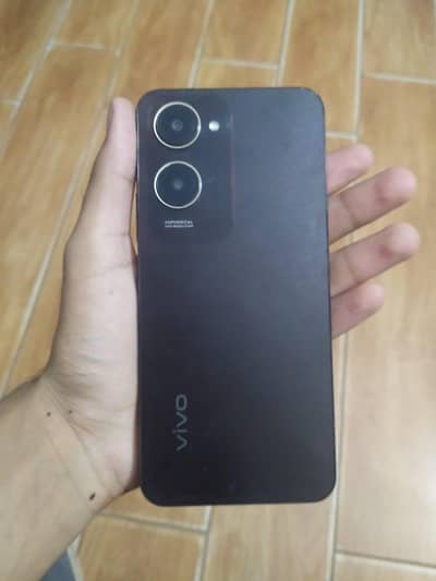 Vivo Y18