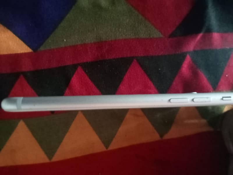 Apple iPhone 7 6