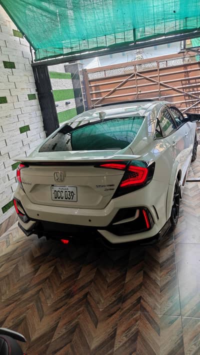 Honda Civic VTi Oriel Prosmatec 2021