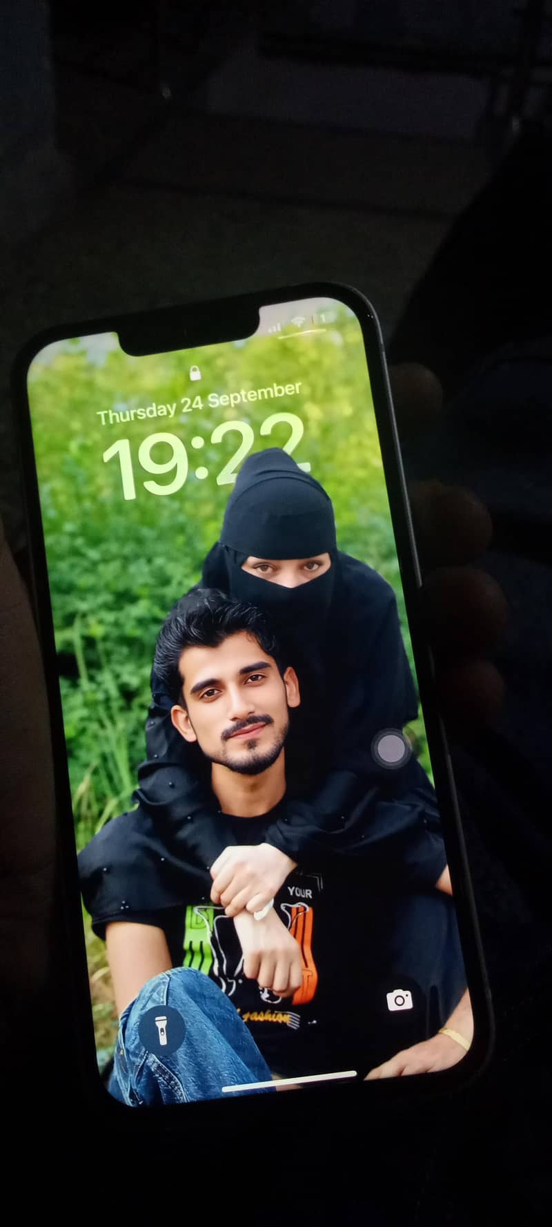 Apple iPhone 13 7