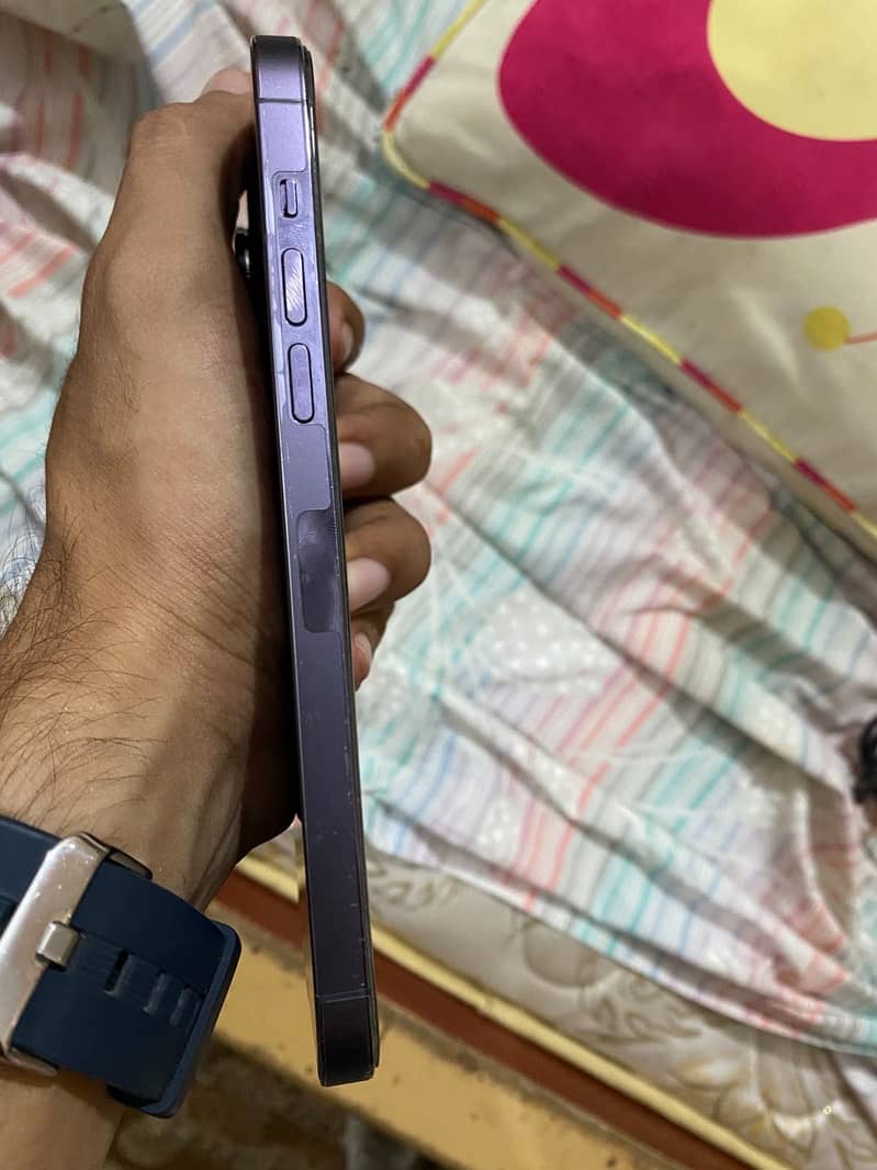 Apple iPhone 14 Pro Max 2