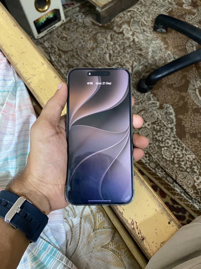 Apple iPhone 14 Pro Max 3
