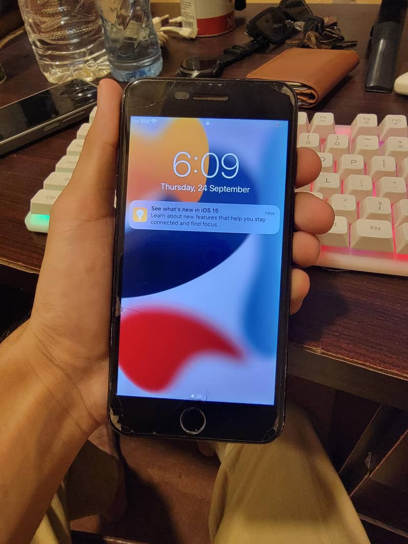 Apple iPhone 7 Plus 1
