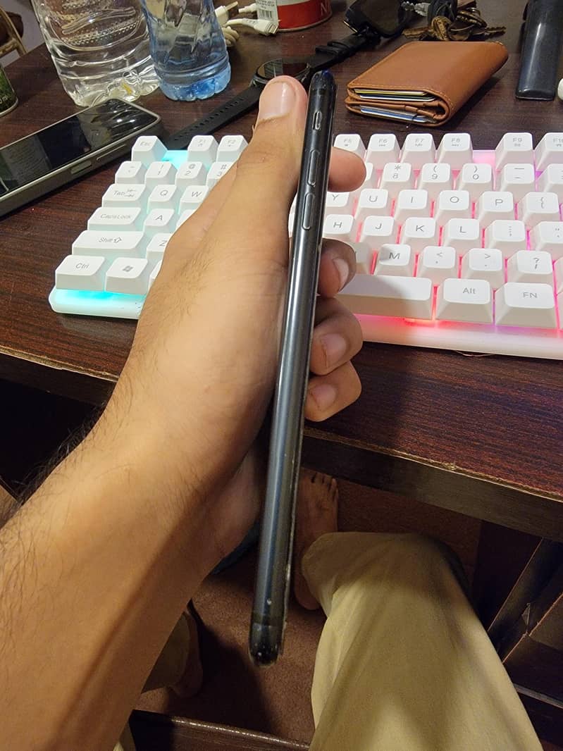 Apple iPhone 7 Plus 4