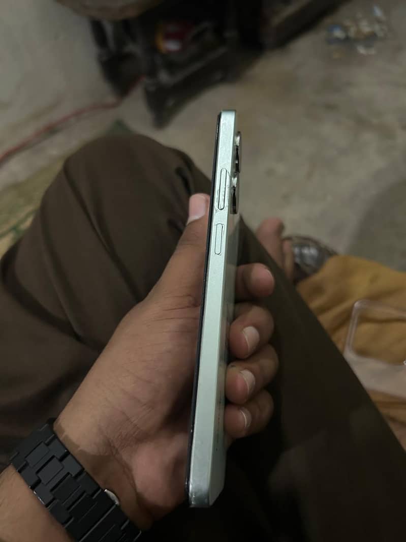 Realme Note 60x 2