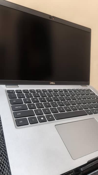 Dell latitude i5 11th generation btr HP lenovo Toshiba