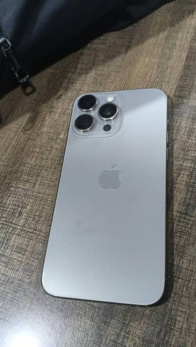 Apple iPhone 15 Pro Max