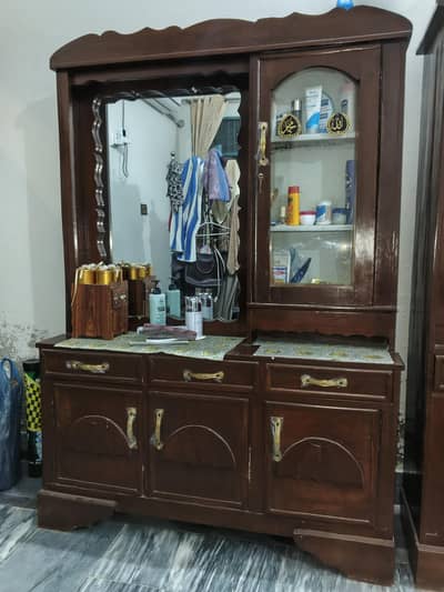Wooden Dressing Table with Large Mirror & Storage – Good Condition