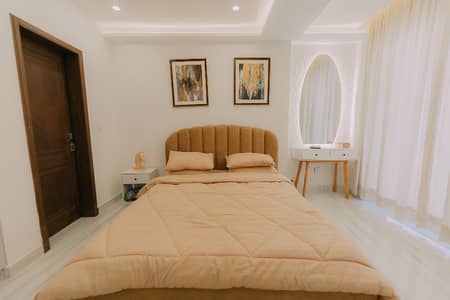 1 Bedroom Luxury Furnished Apartment For Rent
