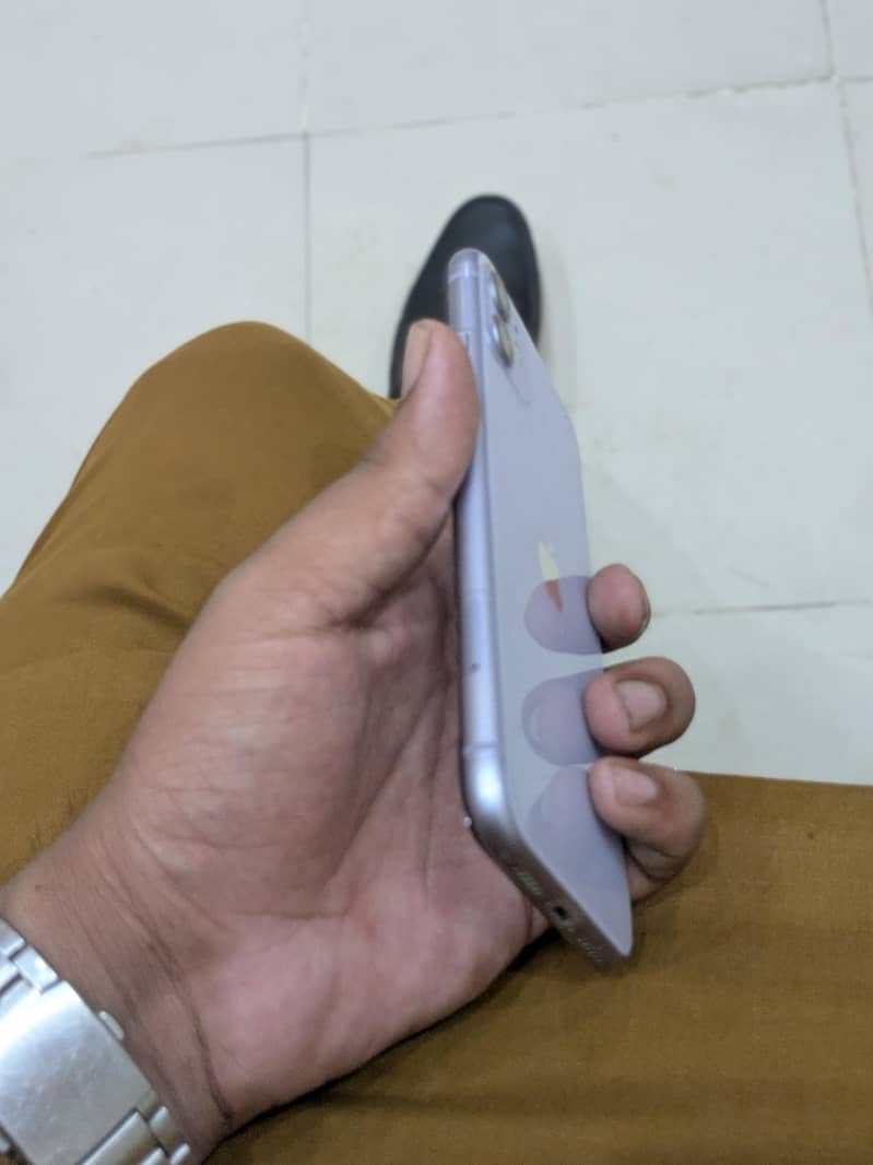 Apple iPhone 11 1