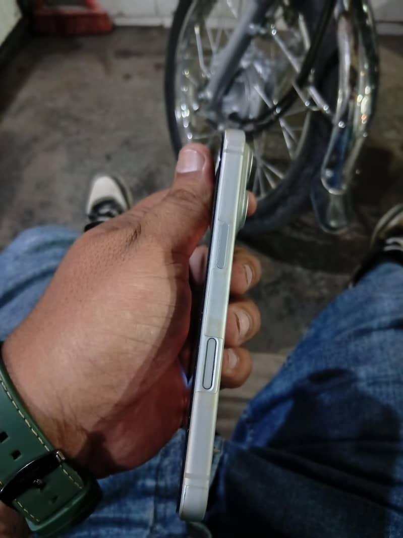 Apple iPhone 17 Pro 3