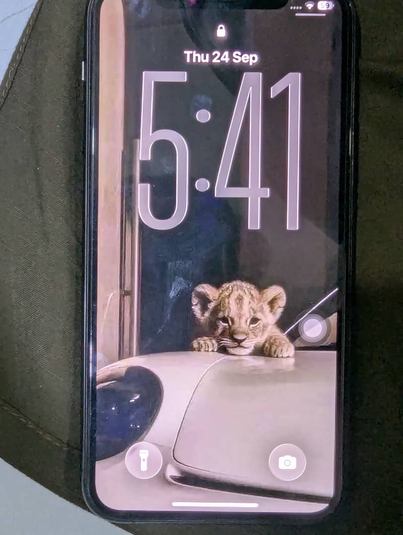 Apple iPhone 11 Pro 2