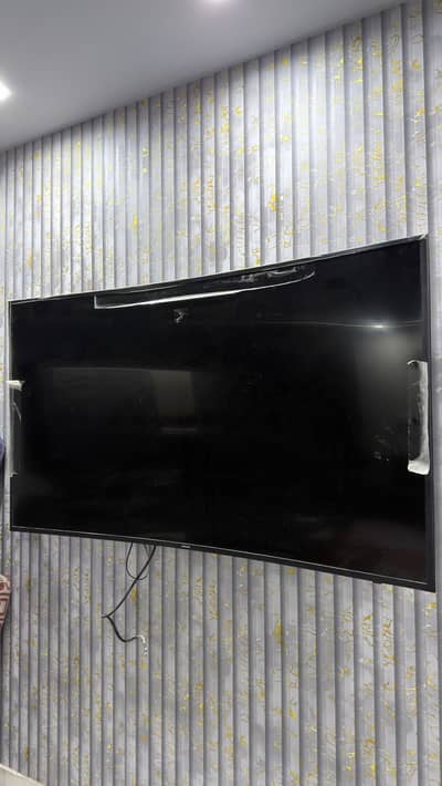 Samsung 65 Inch Curved 4K UHD Smart LED TV – UA65KU7350K