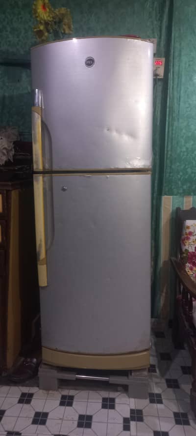 urgent sale PEL refrigerator