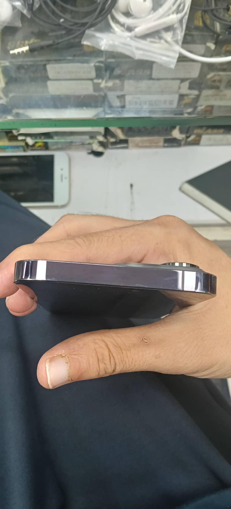 Apple iPhone 14 Pro Max 0