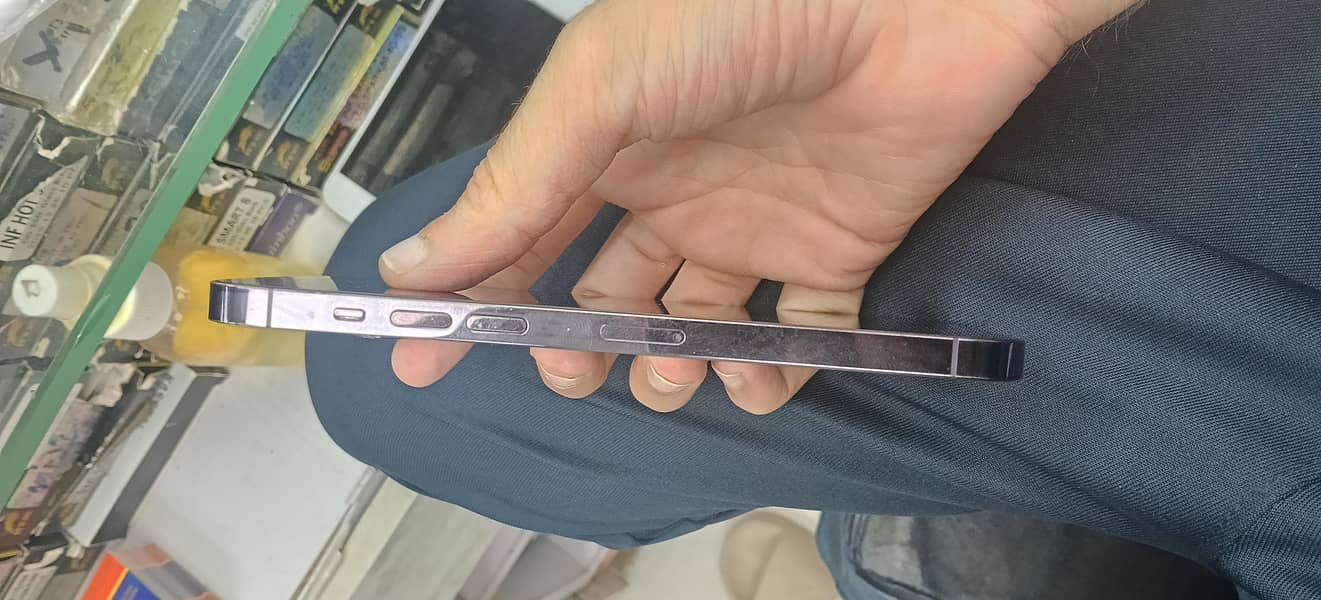 Apple iPhone 14 Pro Max 5