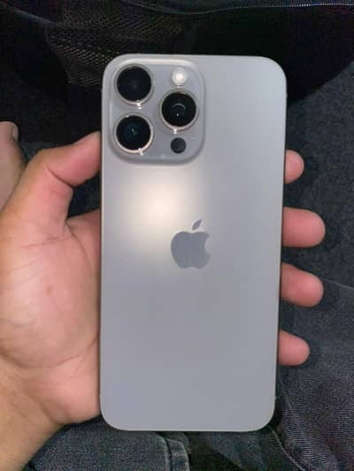 Apple iPhone 15 Pro Max