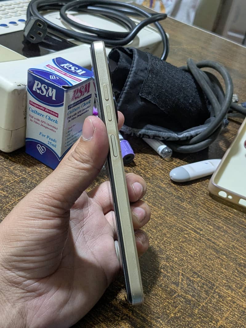 Tecno Spark 20C 5