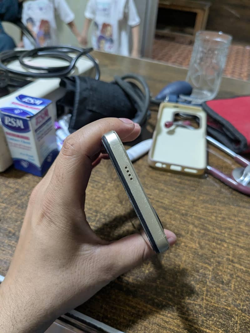 Tecno Spark 20C 10