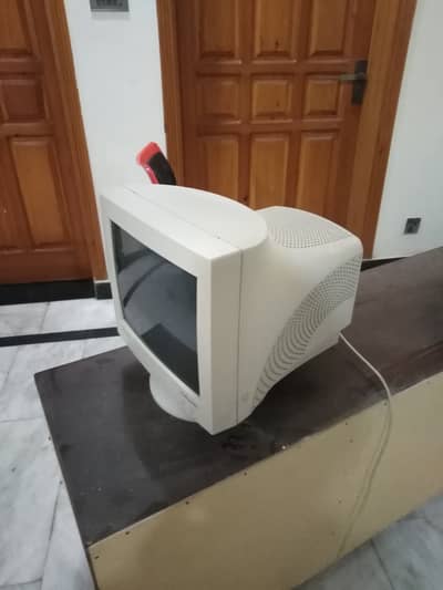 Monitor