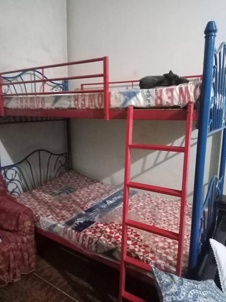 Iron bed 2