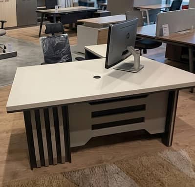 executive table boss table wooden table
