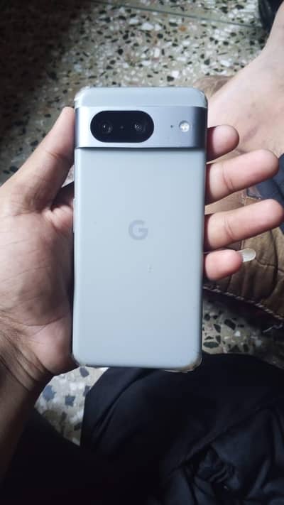 Google Pixel 8