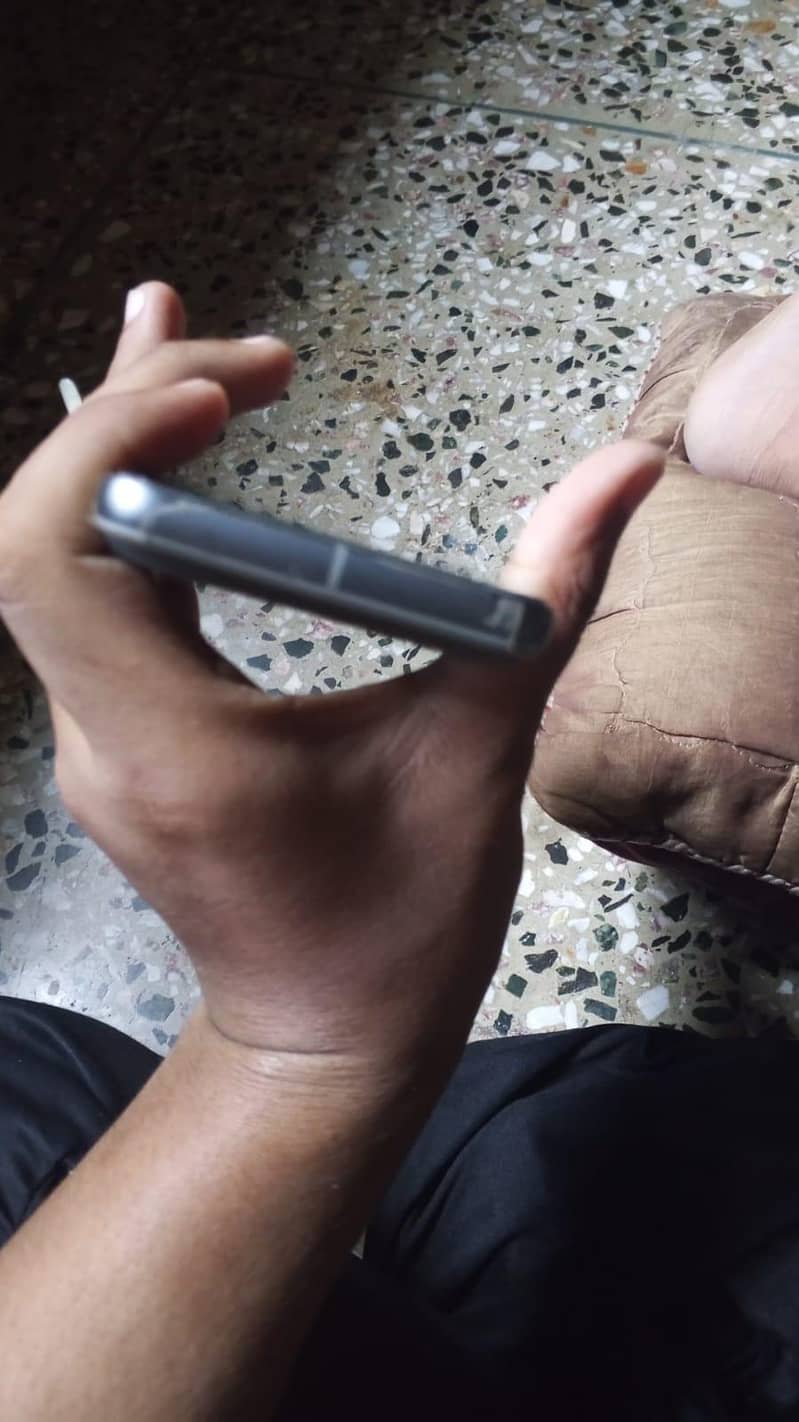 Google Pixel 8 7