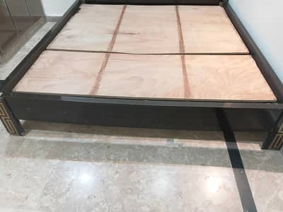 King Size Bed with Two Side Table Good Condition
