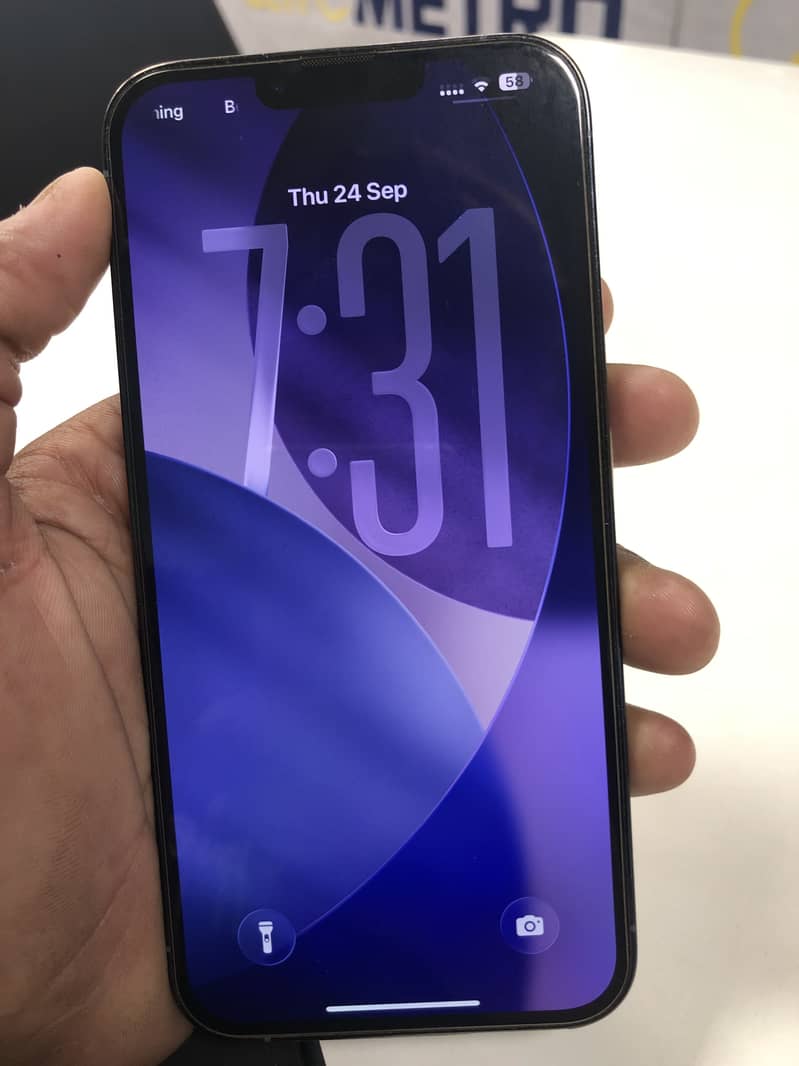 Apple iPhone 13 Pro Max 6