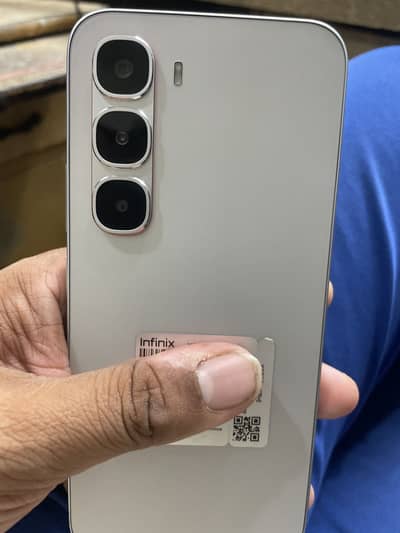 Infinix hot 60 pro
