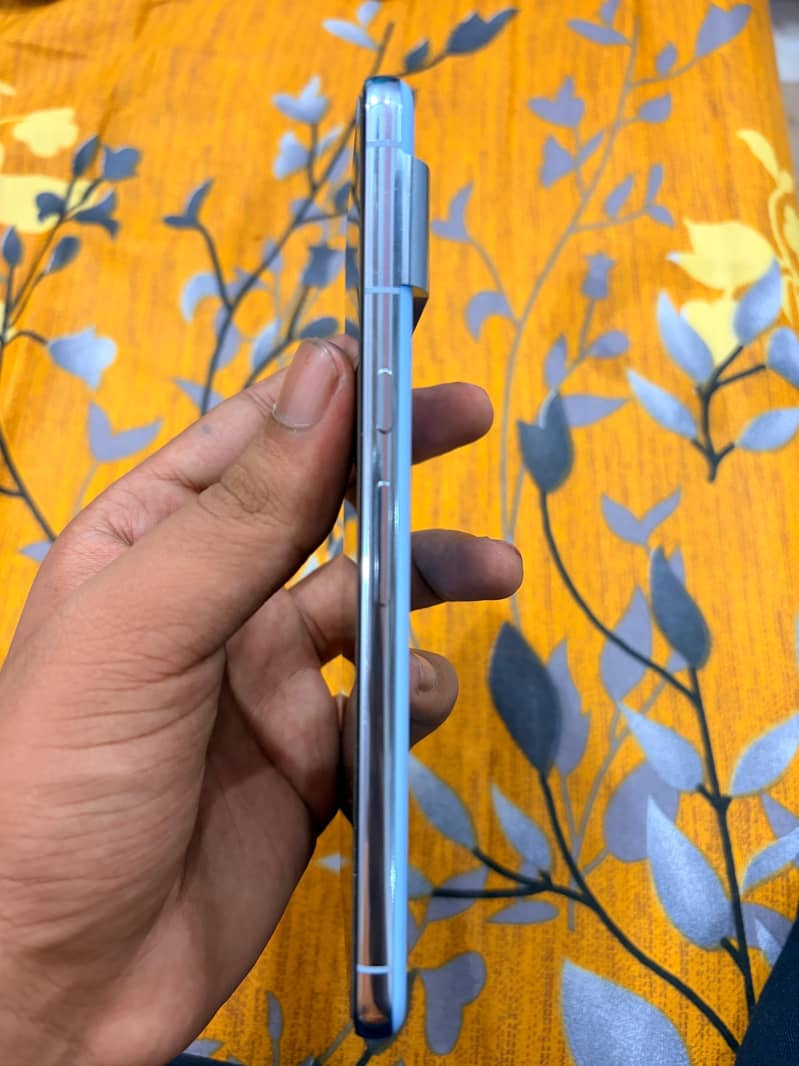 Google Pixel 8 Pro 4