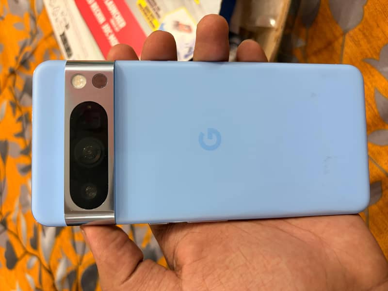 Google Pixel 8 Pro 7