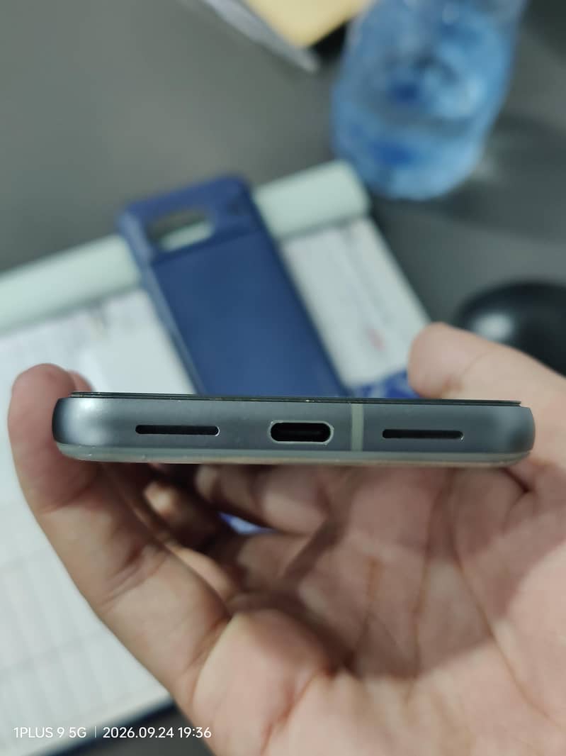 Google Pixel 8 2