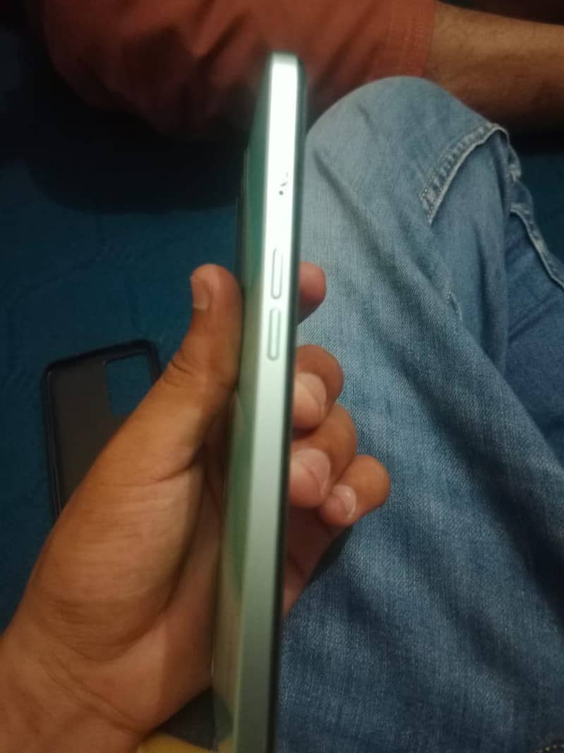 OPPO A57 1