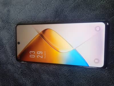 Infinix Note 30 10 by 9 No repair 8+8 / 256 GB box charger available