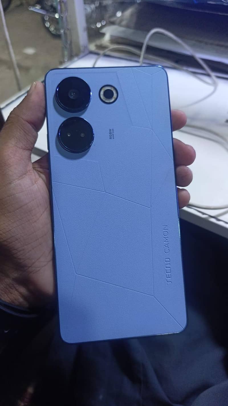 Tecno CAMON 20 1