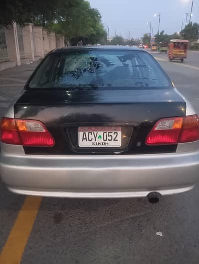 Honda Civic EXi 2000