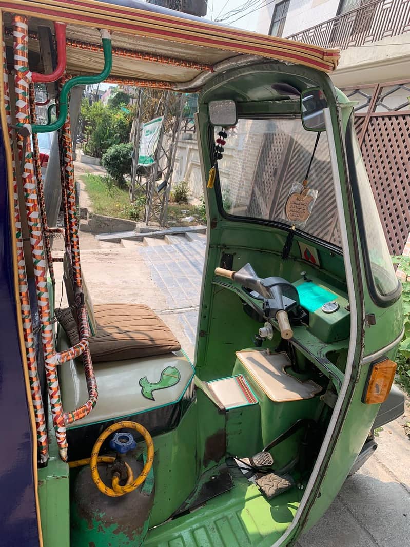 Auto riksaha 3