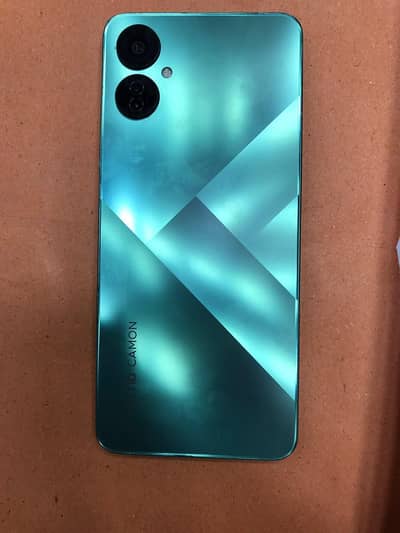 Tecno Camon 19