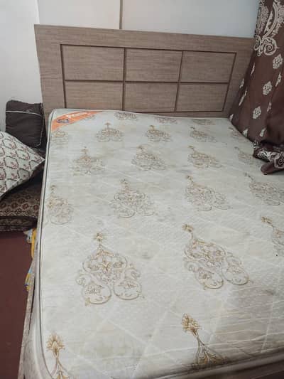 Double Bed with Mattress spring wala