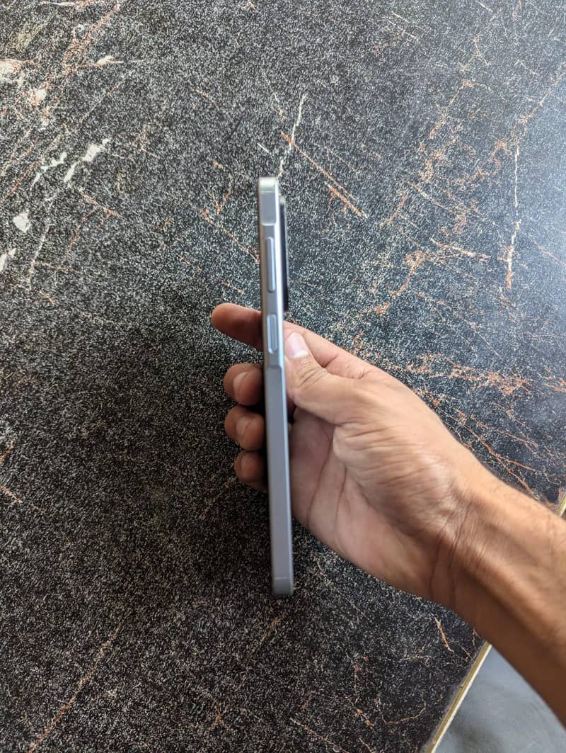 SAMSUNG A17 1