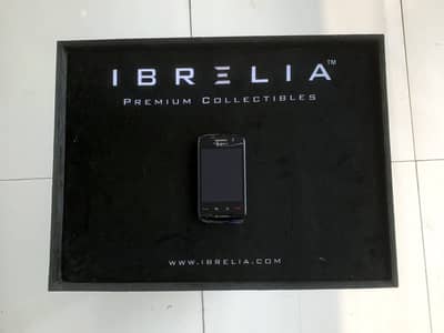BlackBerry Storm2 9520 Brand New Complete Box Accessories