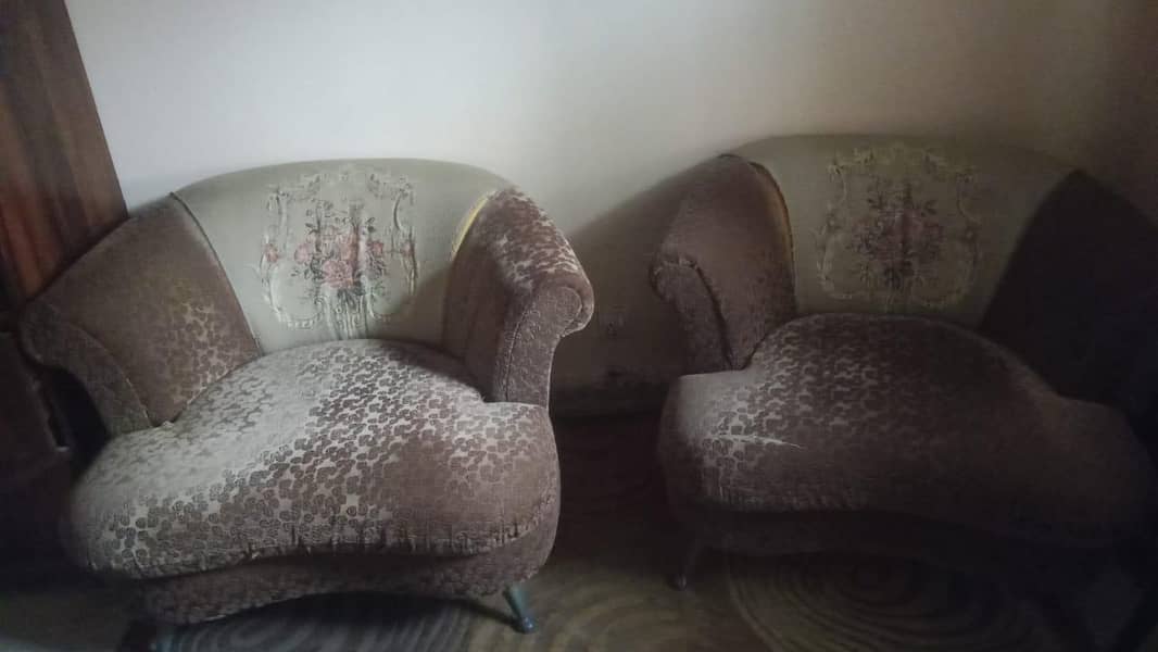 3+2 seater sofa set 1