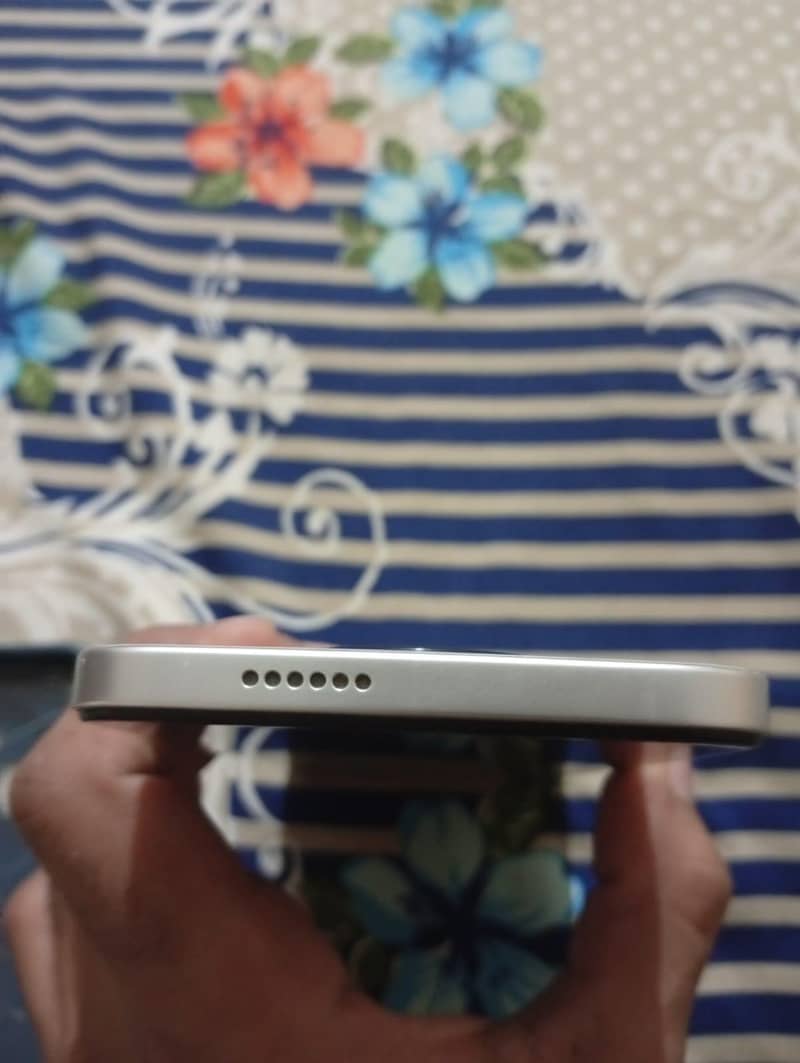 Tecno spark 30 c 6