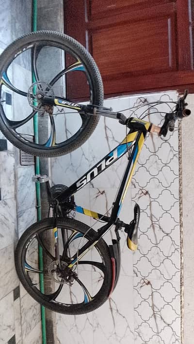 7 gears mountain bicycle in new condition