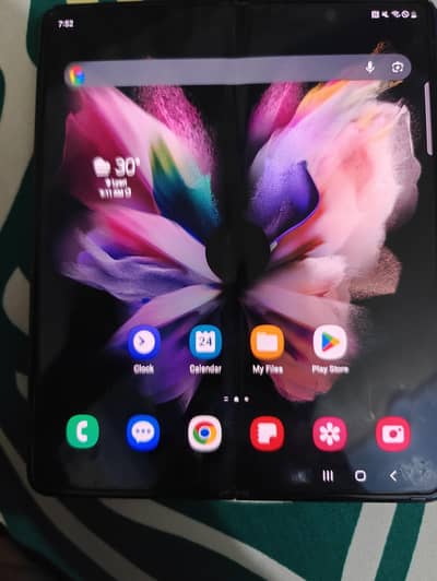 Samsung Mobile Z Fold 3