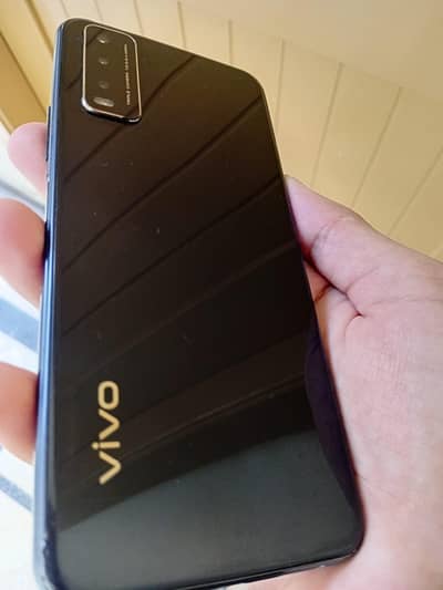 Vivo y20